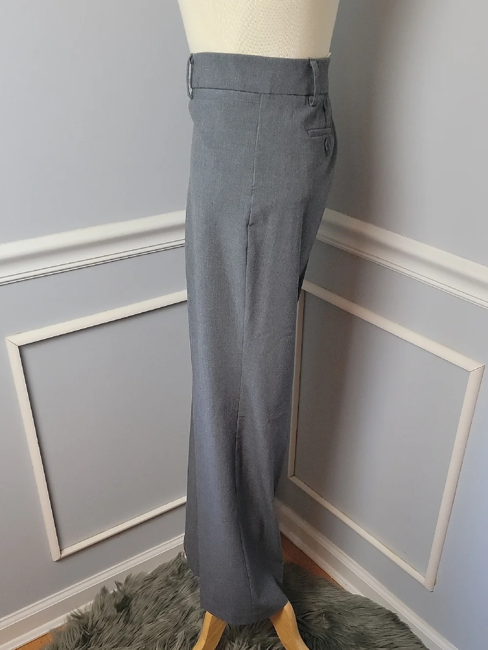 NEW YORK & COMPANY Gray Stretch Straight Leg Career Professional Dress Pants 12